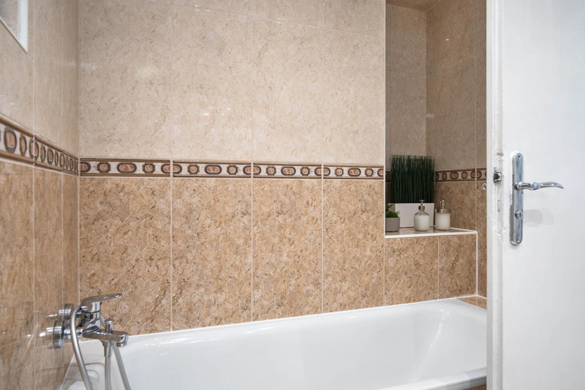 Best Location Apartment Air-Conditioned Bratislava Dış mekan fotoğraf